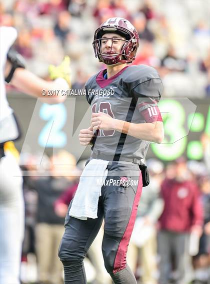 Thumbnail 3 in North Hunterdon vs. Phillipsburg (NJSIAA North 2 Group 4 Final) photogallery.