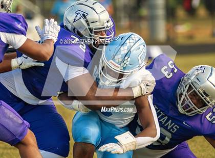 Thumbnail 3 in Cleveland @ South Garner photogallery.
