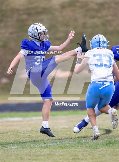 Thumbnail 3 in Cleveland @ South Garner photogallery.