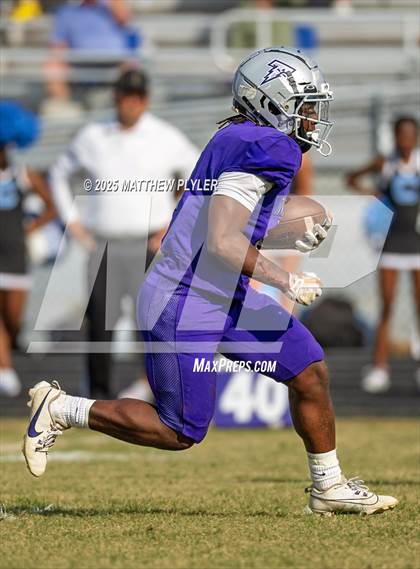 Thumbnail 3 in Cleveland @ South Garner photogallery.