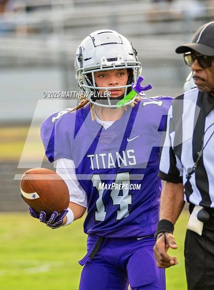 Thumbnail 2 in Cleveland @ South Garner photogallery.