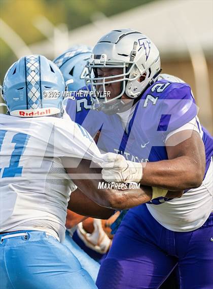 Thumbnail 3 in Cleveland @ South Garner photogallery.