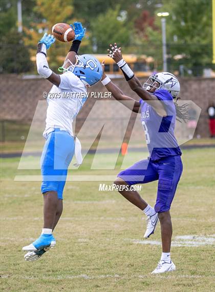 Thumbnail 1 in Cleveland @ South Garner photogallery.