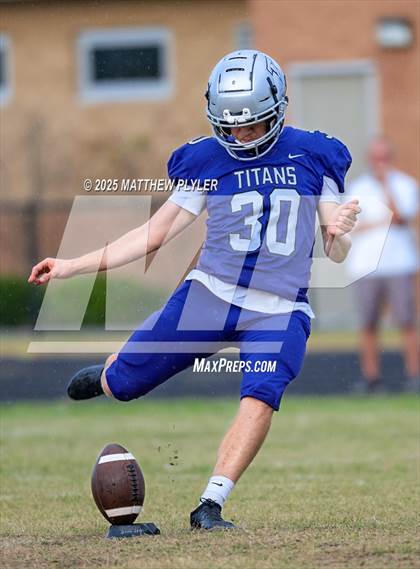 Thumbnail 1 in Cleveland @ South Garner photogallery.