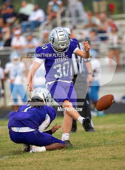 Thumbnail 3 in Cleveland @ South Garner photogallery.