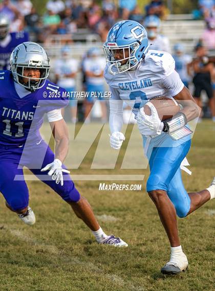 Thumbnail 2 in Cleveland @ South Garner photogallery.