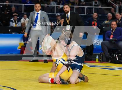 Thumbnail 2 in NYSPHSAA Wrestling Championships - Finals 101 lbs - 124 lbs photogallery.