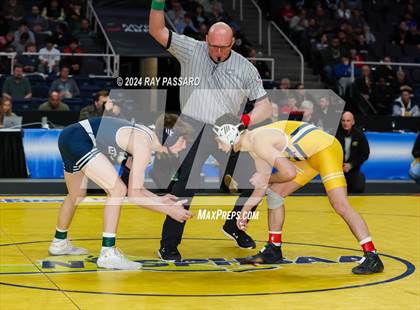 Thumbnail 3 in NYSPHSAA Wrestling Championships - Finals 101 lbs - 124 lbs photogallery.