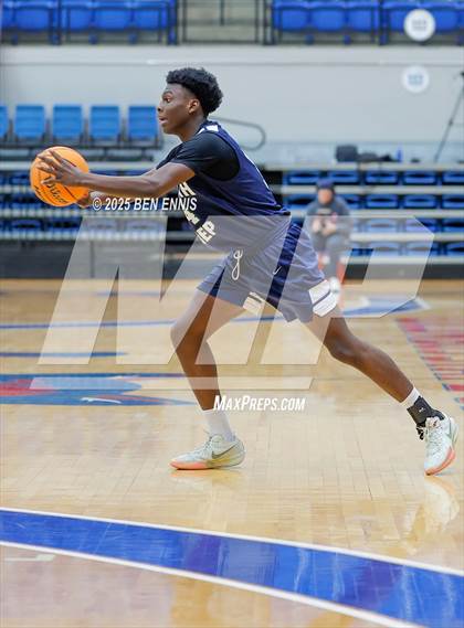 Thumbnail 1 in Furtah Prep vs Heritage (GIAA 2A Championship) photogallery.