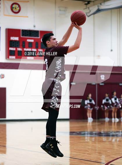 Thumbnail 2 in Cass Lake-Bena vs. Clearbrook-Gonvick (MSHSL 8A Round 2 Playoff) photogallery.