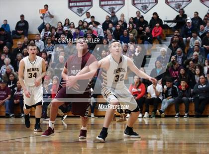 Thumbnail 1 in Cass Lake-Bena vs. Clearbrook-Gonvick (MSHSL 8A Round 2 Playoff) photogallery.