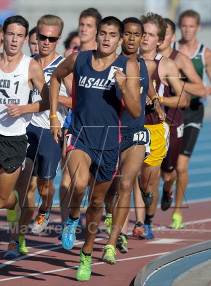 Thumbnail 2 in CIF State Track and Field Championships (Day 1 - Boys 1600m) photogallery.