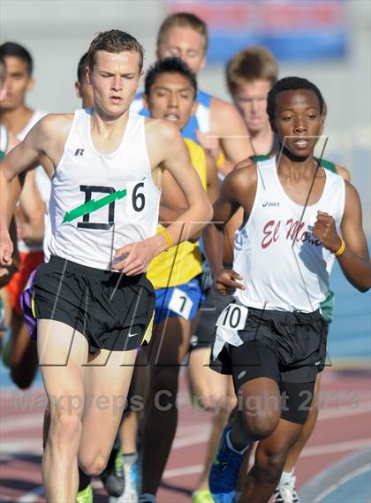 Thumbnail 2 in CIF State Track and Field Championships (Day 1 - Boys 1600m) photogallery.