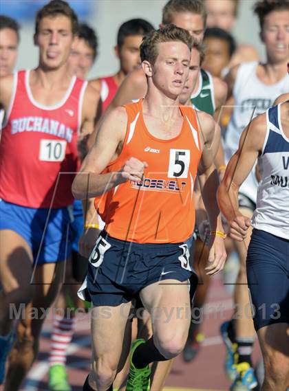 Thumbnail 2 in CIF State Track and Field Championships (Day 1 - Boys 1600m) photogallery.