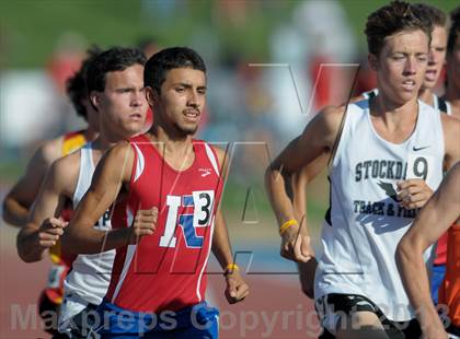Thumbnail 3 in CIF State Track and Field Championships (Day 1 - Boys 1600m) photogallery.
