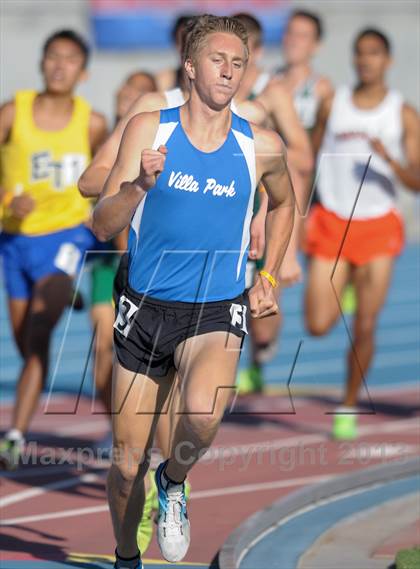 Thumbnail 1 in CIF State Track and Field Championships (Day 1 - Boys 1600m) photogallery.