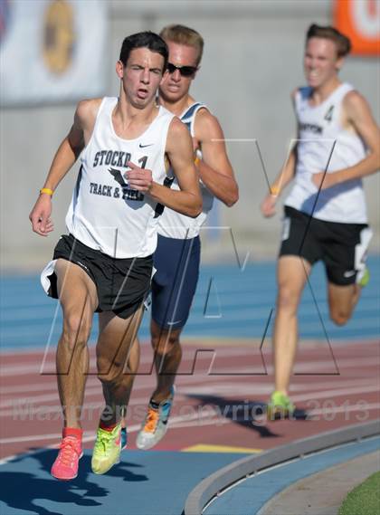Thumbnail 1 in CIF State Track and Field Championships (Day 1 - Boys 1600m) photogallery.
