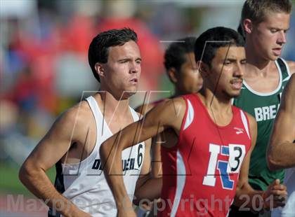 Thumbnail 2 in CIF State Track and Field Championships (Day 1 - Boys 1600m) photogallery.