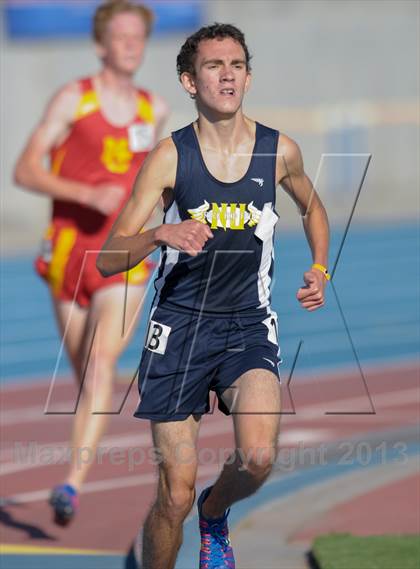 Thumbnail 2 in CIF State Track and Field Championships (Day 1 - Boys 1600m) photogallery.