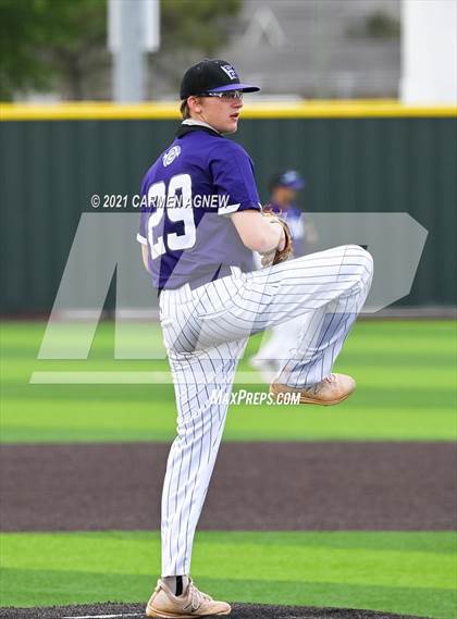 Thumbnail 3 in Bridgeland vs. Klein Cain photogallery.