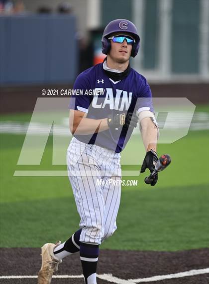 Thumbnail 1 in Bridgeland vs. Klein Cain photogallery.
