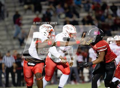 Thumbnail 2 in Jenkins vs Warner Robins (GHSA 5A Round 1) photogallery.