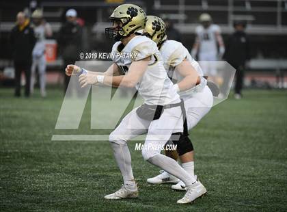 Thumbnail 2 in Daniel Hand vs. St. Joseph (CIAC Class L Final) photogallery.
