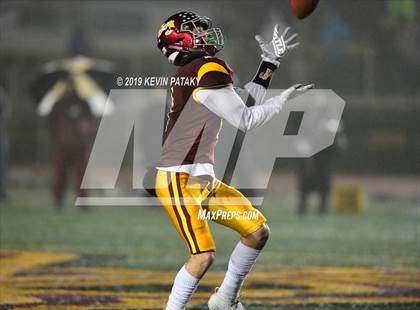 Thumbnail 3 in Daniel Hand vs. St. Joseph (CIAC Class L Final) photogallery.