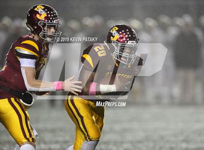 Thumbnail 2 in Daniel Hand vs. St. Joseph (CIAC Class L Final) photogallery.