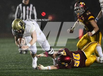 Thumbnail 1 in Daniel Hand vs. St. Joseph (CIAC Class L Final) photogallery.