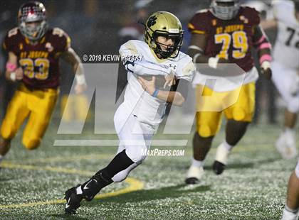 Thumbnail 3 in Daniel Hand vs. St. Joseph (CIAC Class L Final) photogallery.