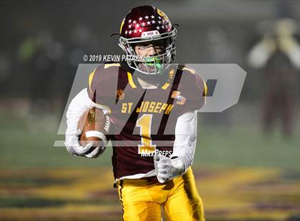 Thumbnail 1 in Daniel Hand vs. St. Joseph (CIAC Class L Final) photogallery.