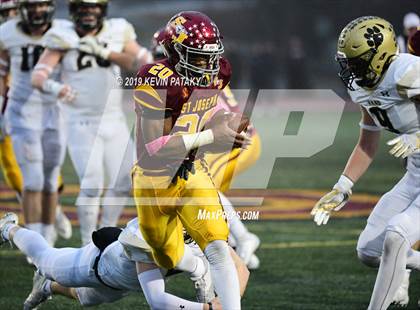 Thumbnail 3 in Daniel Hand vs. St. Joseph (CIAC Class L Final) photogallery.