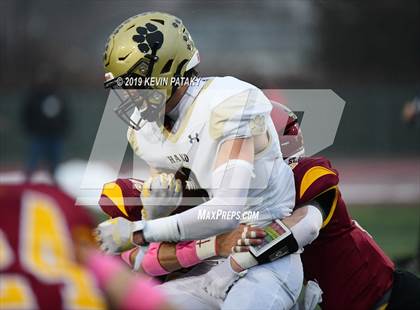 Thumbnail 3 in Daniel Hand vs. St. Joseph (CIAC Class L Final) photogallery.