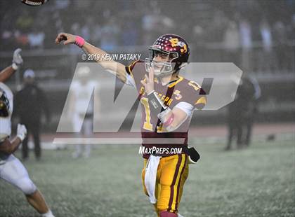 Thumbnail 3 in Daniel Hand vs. St. Joseph (CIAC Class L Final) photogallery.