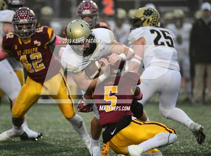 Thumbnail 3 in Daniel Hand vs. St. Joseph (CIAC Class L Final) photogallery.