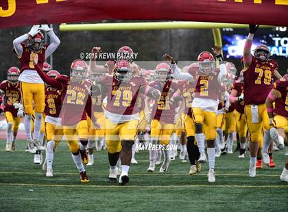 Thumbnail 3 in Daniel Hand vs. St. Joseph (CIAC Class L Final) photogallery.