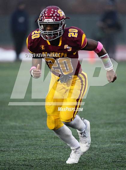 Thumbnail 1 in Daniel Hand vs. St. Joseph (CIAC Class L Final) photogallery.