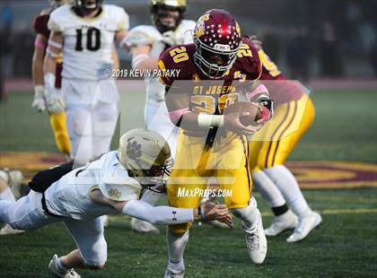 Thumbnail 2 in Daniel Hand vs. St. Joseph (CIAC Class L Final) photogallery.