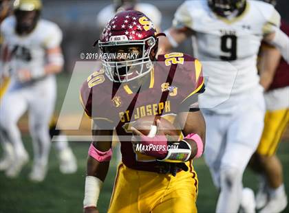 Thumbnail 1 in Daniel Hand vs. St. Joseph (CIAC Class L Final) photogallery.