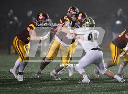 Thumbnail 2 in Daniel Hand vs. St. Joseph (CIAC Class L Final) photogallery.