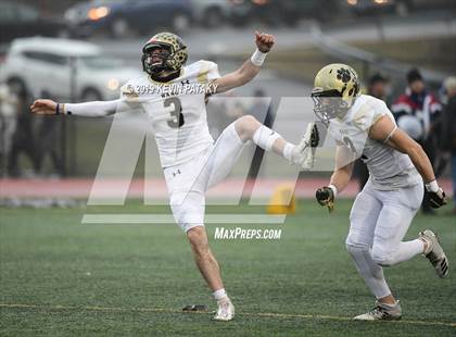 Thumbnail 2 in Daniel Hand vs. St. Joseph (CIAC Class L Final) photogallery.