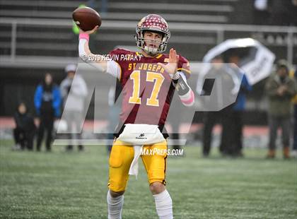 Thumbnail 1 in Daniel Hand vs. St. Joseph (CIAC Class L Final) photogallery.