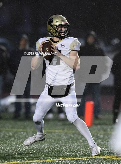 Thumbnail 1 in Daniel Hand vs. St. Joseph (CIAC Class L Final) photogallery.