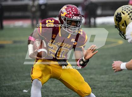 Thumbnail 2 in Daniel Hand vs. St. Joseph (CIAC Class L Final) photogallery.