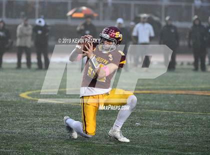 Thumbnail 2 in Daniel Hand vs. St. Joseph (CIAC Class L Final) photogallery.