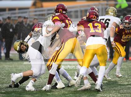 Thumbnail 3 in Daniel Hand vs. St. Joseph (CIAC Class L Final) photogallery.