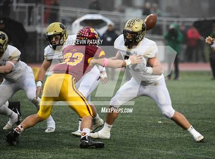 Thumbnail 2 in Daniel Hand vs. St. Joseph (CIAC Class L Final) photogallery.