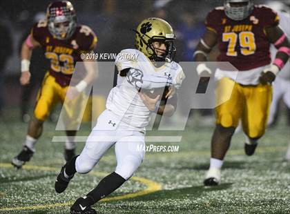 Thumbnail 2 in Daniel Hand vs. St. Joseph (CIAC Class L Final) photogallery.