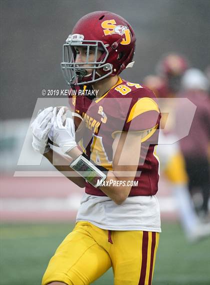 Thumbnail 3 in Daniel Hand vs. St. Joseph (CIAC Class L Final) photogallery.